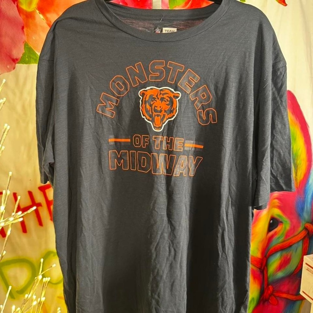 186. NFL Chicago Bears black t-shirt Size XXL